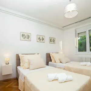 casa-ana-zadar.hotelinzadar.com/